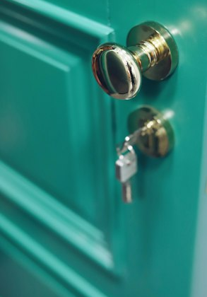 Fuhr Door Lock Replacement